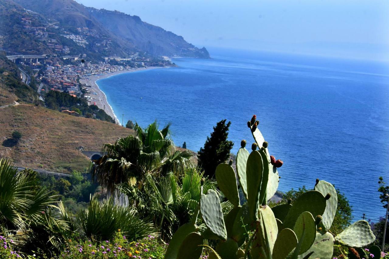 Ninfa Apartment - Taormina Holidays Exterior photo